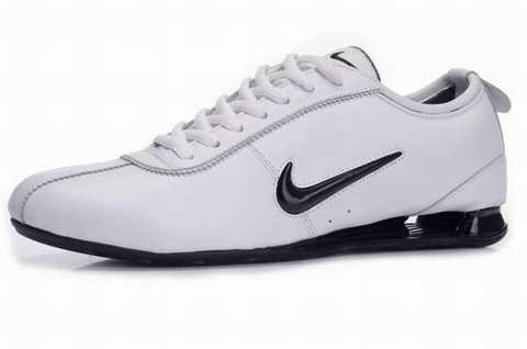 nike shox rivalry disponible